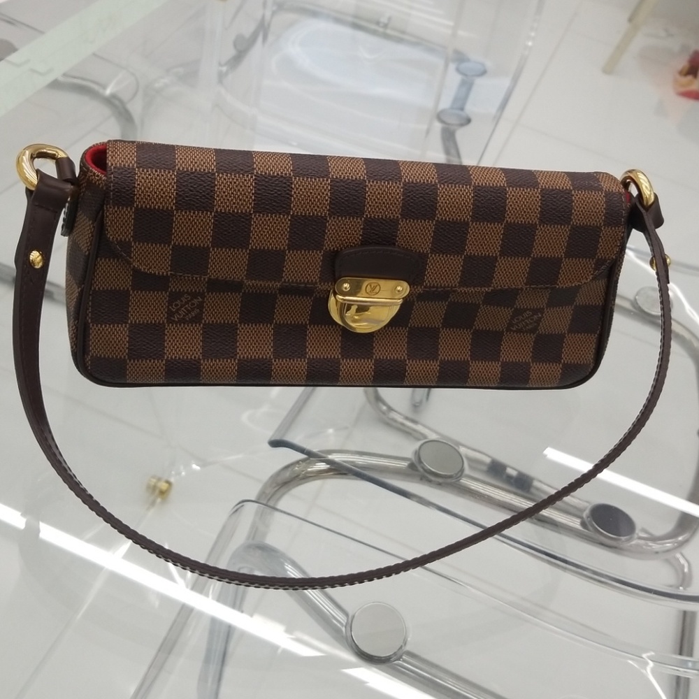 Louis Vuitton Ravello Damier Handbag